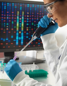 REVOLUCIÓN DIAGNÓSTICA: CÓMO LAS NUEVAS PRUEBAS ESTÁN CAMBIANDO EL DESTINO DE LAS ENFERMEDADES RARAS