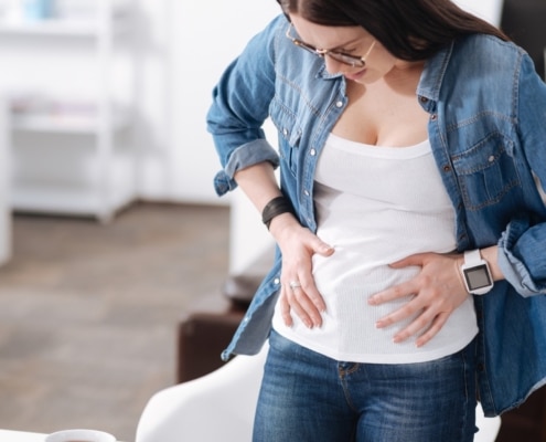PRUEBA DE SIBO: CLAVE PARA ENTENDER LA CAUSA DE TU HINCHAZÓN ABDOMINAL CRÓNICA