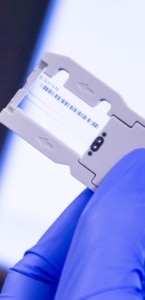 De la muestra al informe: el recorrido de una prueba genética en el laboratorio